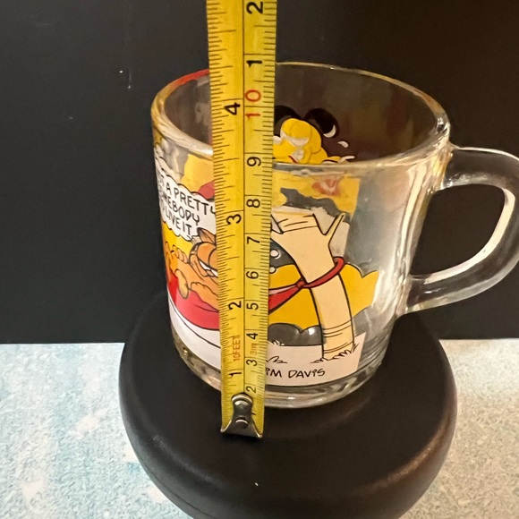 Vintage 1978 United Feature Syndicate, Jim Davis Garfield Glass Mug McDonald’s - Picture 8 of 9